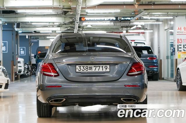 Mercedes-Benz E-Class E250 Avantgarde — пробег 58 000 км — фото 2 из 5