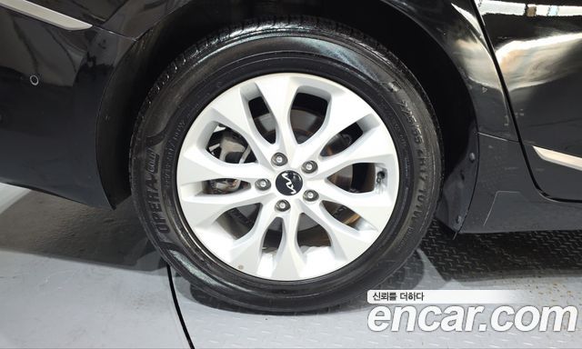 Kia K8 2.5 Gasoline 2WD Noblesse — пробег 22 474 км — фото 5 из 5