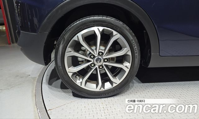 Ssangyong TIBOLI из Кореи Encar