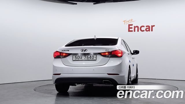 Hyundai AVANTE из Кореи Encar