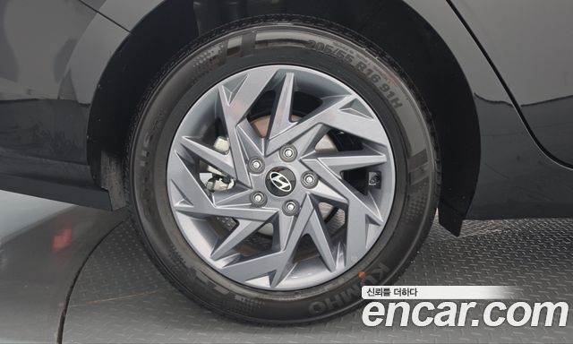 Hyundai AVANTE 1.6 Modern — пробег 2 210 км — фото 5 из 5