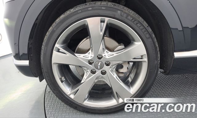 Genesis GV80 из Кореи Encar