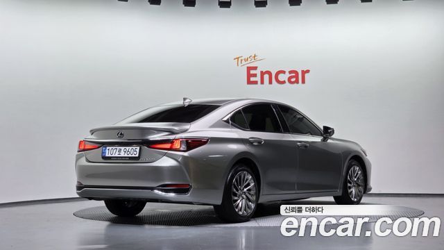 Lexus ES из Кореи Encar