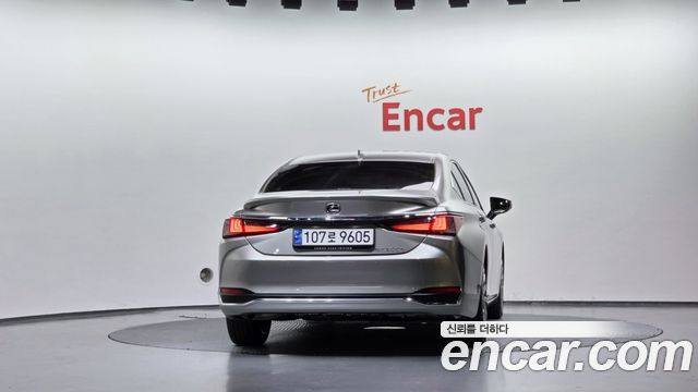 Lexus ES из Кореи Encar