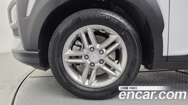 Hyundai Kona из Кореи Encar