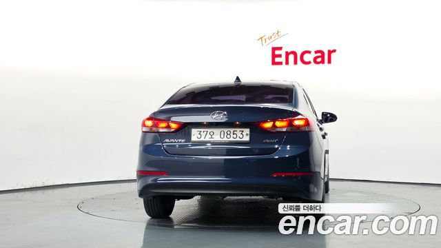 Hyundai AVANTE из Кореи Encar