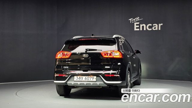 Kia Niro из Кореи Encar