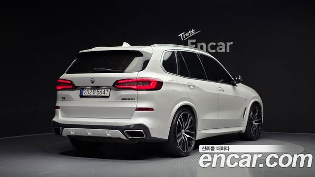 BMW X5 M50i — пробег 105 296 км — фото 2 из 5
