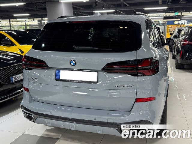BMW X5 xDrive 30d M Sport — пробег 5 100 км — фото 3 из 5