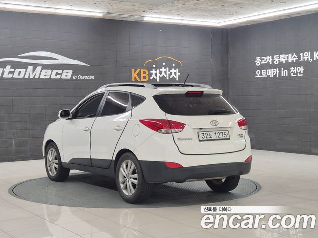 Hyundai Tucson Diesel 2WD LX20 Luxury — пробег 230 400 км — фото 5 из 5