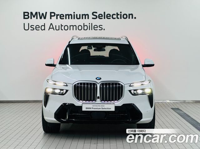 BMW X7 xDrive 40i M Sport 6STR — пробег 4 253 км — фото 3 из 5