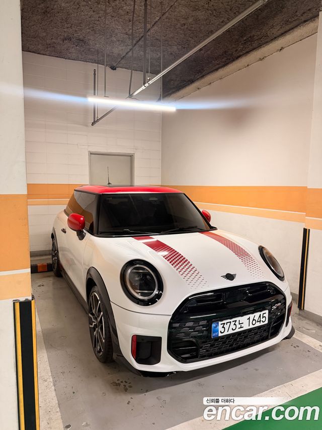 Mini Cooper JCW — пробег 100 км — фото 3 из 5