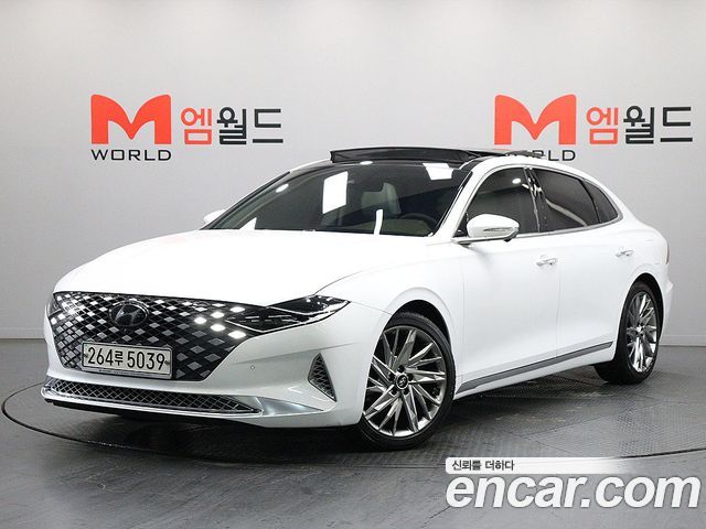 Hyundai Grandeur 2.5 Calligraphy — пробег 75 475 км — фото 1 из 5