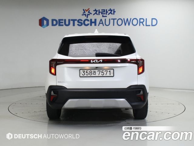 Kia Seltos из Кореи Encar