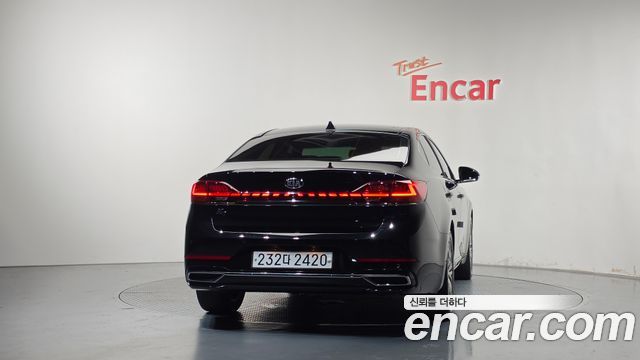 Kia K7 из Кореи Encar