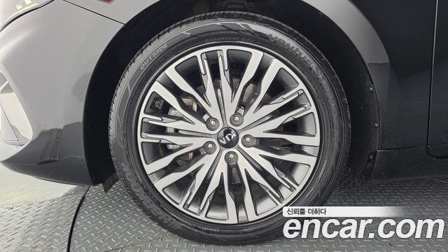 Kia K7 из Кореи Encar