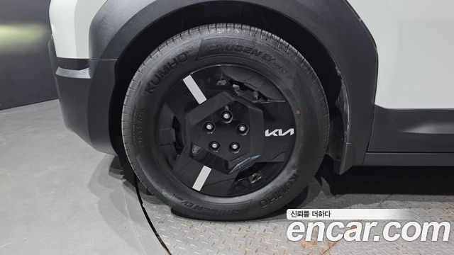 Kia PV5 из Кореи Encar