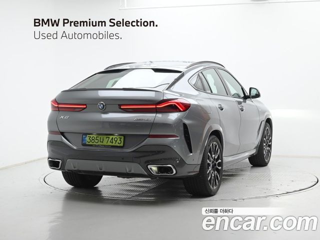 BMW X6 xDrive40i M Sport — пробег 4 154 км — фото 2 из 5