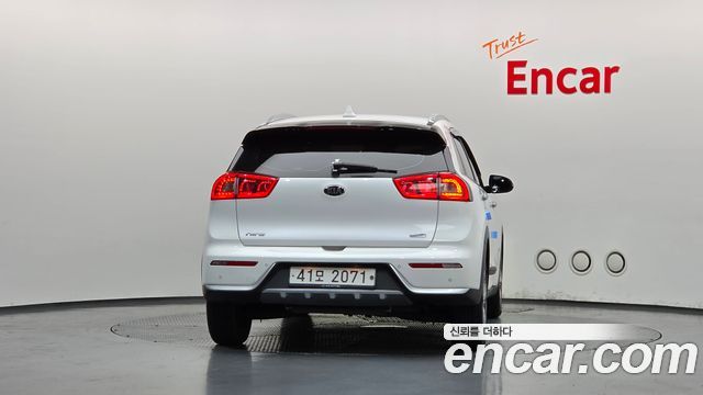 Kia Niro из Кореи Encar