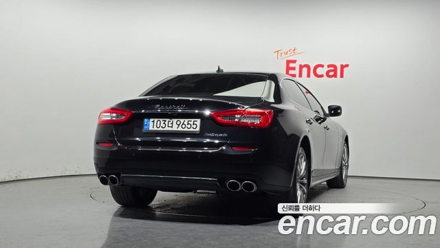 Maserati Quattroporte из Кореи Encar