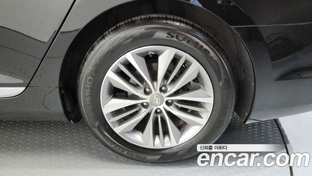 Hyundai Grandeur из Кореи Encar