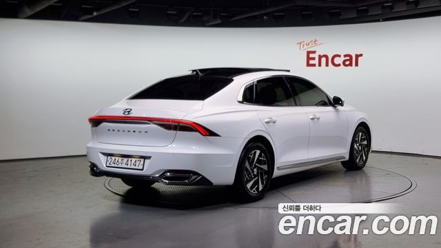 Hyundai Grandeur из Кореи Encar