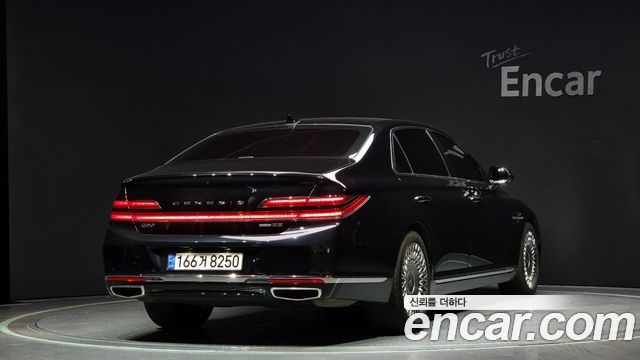 Genesis G90 из Кореи Encar