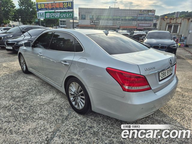 Hyundai Equus из Кореи Encar