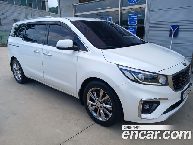 Kia Carnival из Кореи Encar