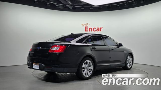 Ford Taurus из Кореи Encar