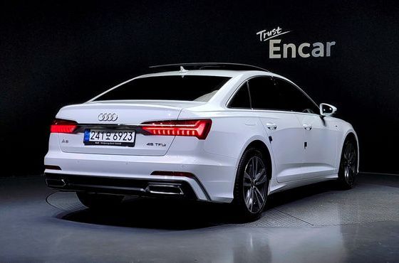 Audi A6 45 TFSI Premium — пробег 35 003 км — фото 2 из 5