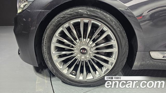 Kia K9 из Кореи Encar