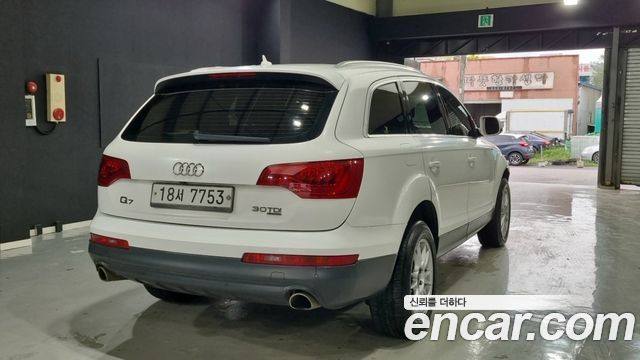 Audi Q7 3.0 TDI Quattro 4L — пробег 220 000 км — фото 3 из 5