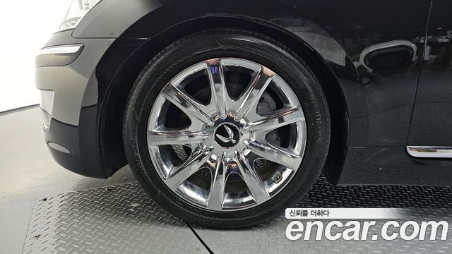Hyundai Equus из Кореи Encar