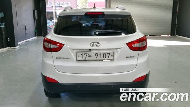 Hyundai Tucson Diesel(e-VGT) 2WD Premium — пробег 157 091 км — фото 4 из 5