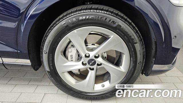 Genesis GV70 из Кореи Encar