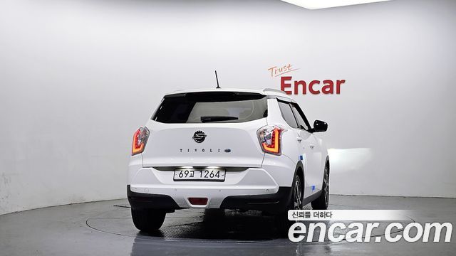 Ssangyong TIBOLI из Кореи Encar