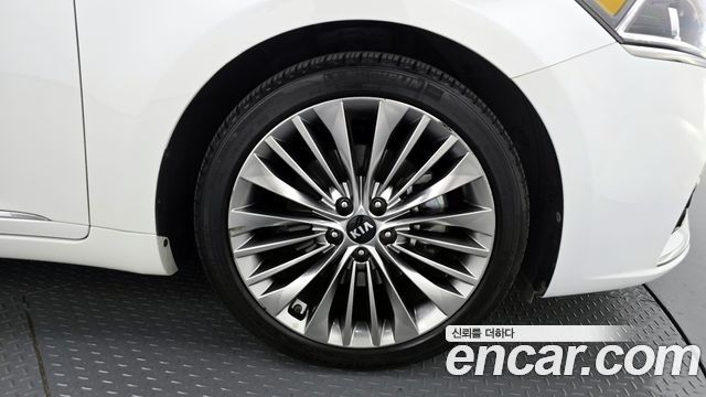 Kia K7 из Кореи Encar