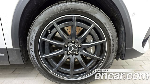 Mercedes-Benz GLA-Class из Кореи Encar