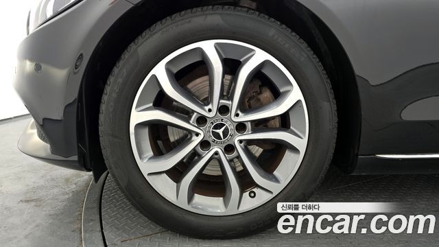 Mercedes-Benz C-Class из Кореи Encar