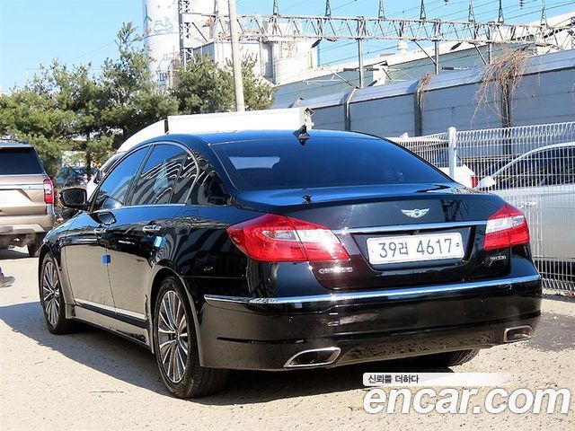Hyundai Genesis из Кореи Encar