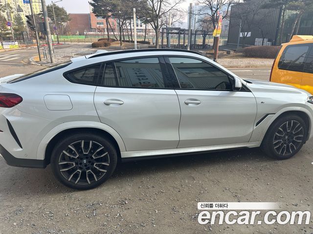 BMW X6 xDrive40i M Sport — пробег 16 905 км — фото 5 из 5
