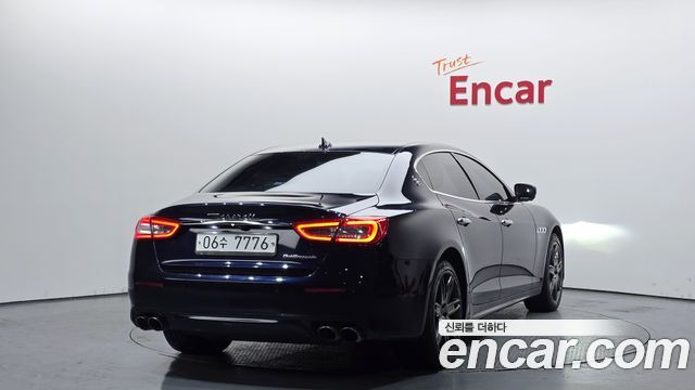 Maserati Quattroporte из Кореи Encar