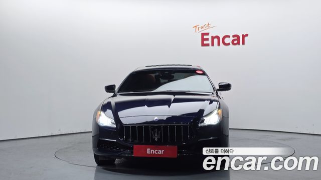 Maserati Quattroporte из Кореи Encar