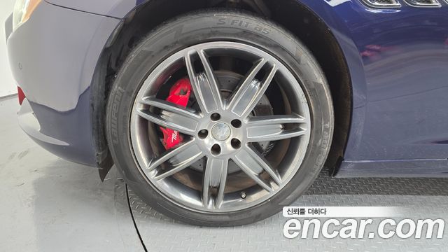 Maserati Quattroporte из Кореи Encar