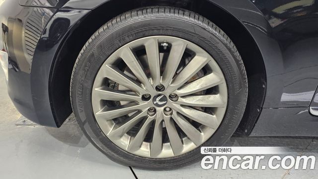 Hyundai Equus из Кореи Encar