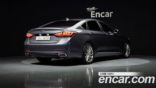 Hyundai Genesis из Кореи Encar