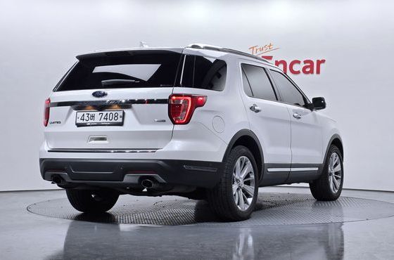 Ford Explorer 2.3 Limited 4WD 5th — пробег 92 579 км — фото 2 из 5