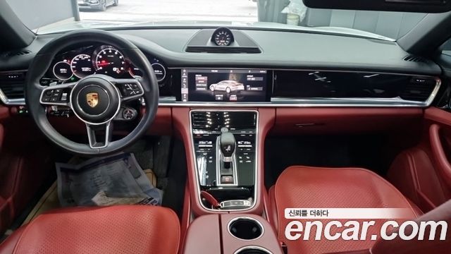 Porsche Panamera 3.0 AWD — пробег 120 000 км — фото 5 из 5