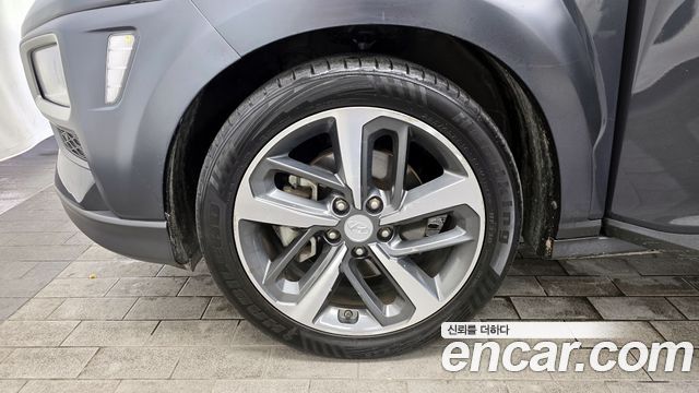 Hyundai Kona из Кореи Encar